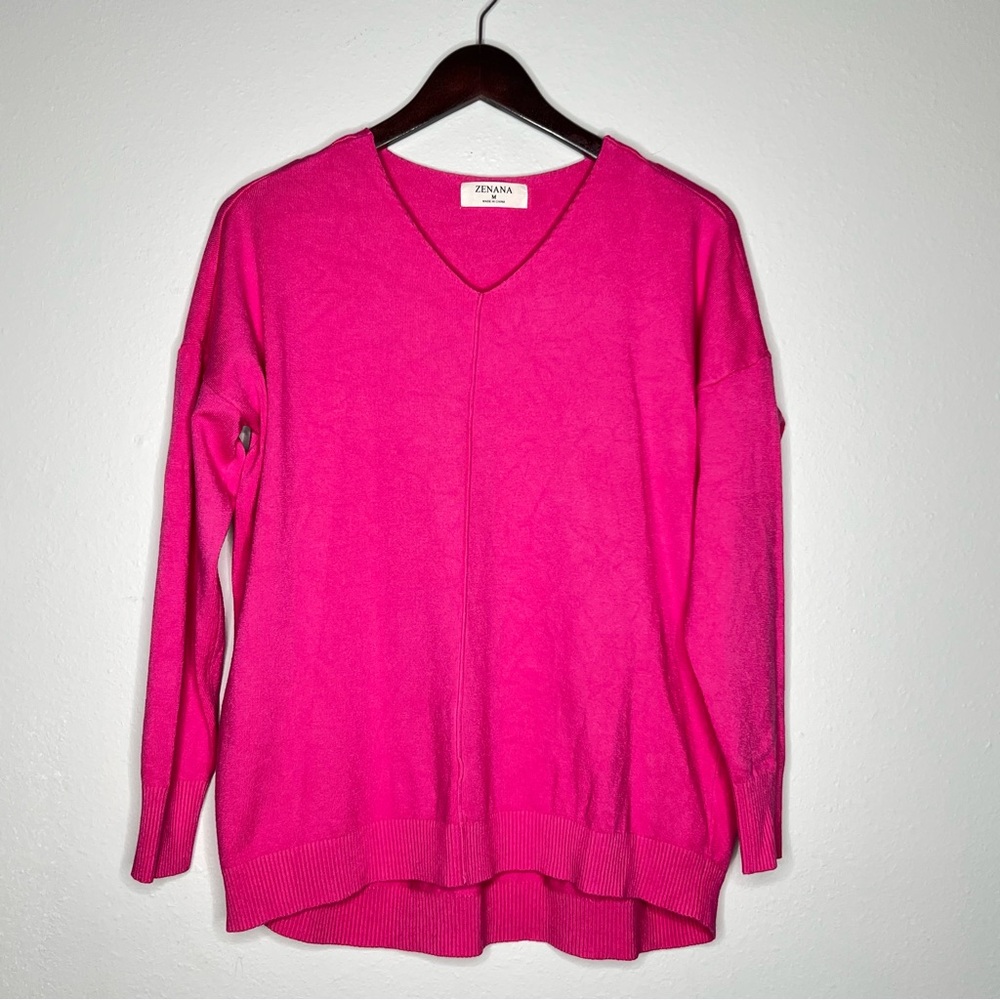 Zenana Outfitters Women's Bright Pink V-Neck Sweater Sz M Scandigirl Soft Cozy